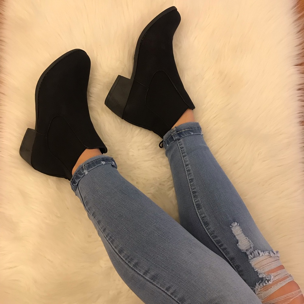 •RESTOCKED• Black Distressed Slip On Fall Bootie